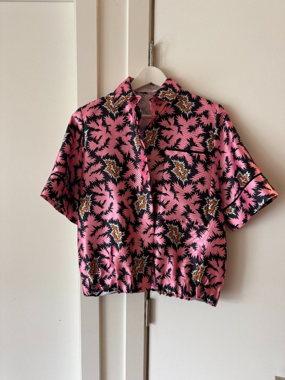 VVB VICTORIA BECKHAM pink pop graphic bubble boxy overshirt US 2